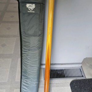 Old Dufferin cue and case